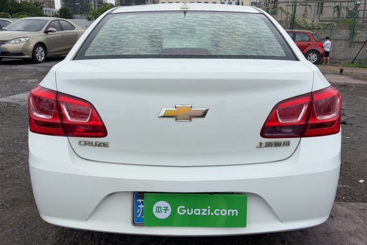 Used Chevrolet Cruze 2015 1.5L Classic SE MT Rear