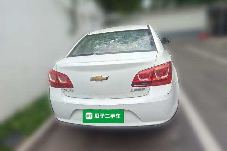 Used Chevrolet Cruze 2015 1.5L Classic SL MT Rear