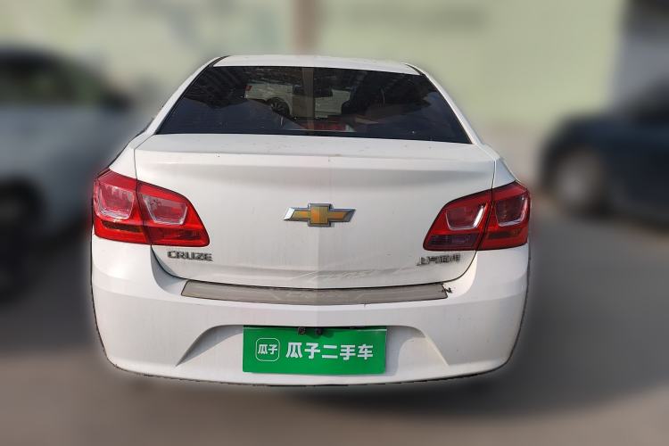 Used Chevrolet Cruze 2015 1.5L Classic SE MT Rear