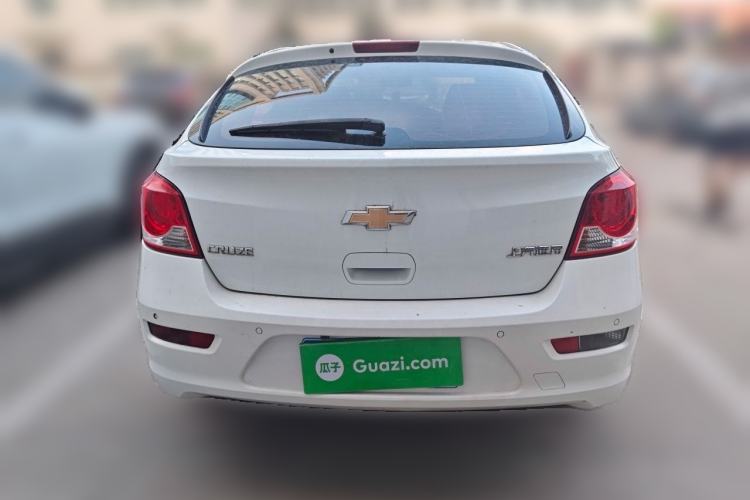 Used Chevrolet Cruze 2015 Hatchback 1.6L Manual Comfort Edition Rear