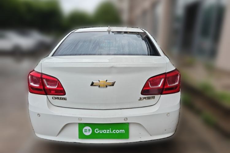 Used Chevrolet Cruze 2015 1.5L Classic SL MT Rear