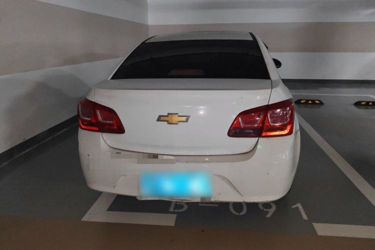 Used Chevrolet Cruze 2015 1.5L Classic SL MT Rear
