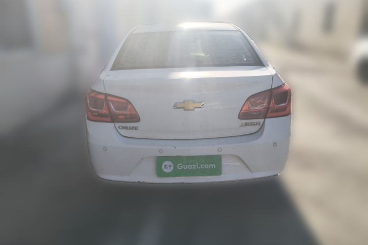Used Chevrolet Cruze 2015 1.5L Classic SL MT Rear