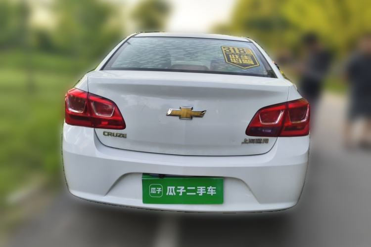 Used Chevrolet Cruze 2015 1.5L Classic SE MT Rear