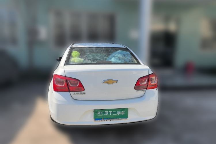 Used Chevrolet Cruze 2015 1.5L Classic SL MT Rear