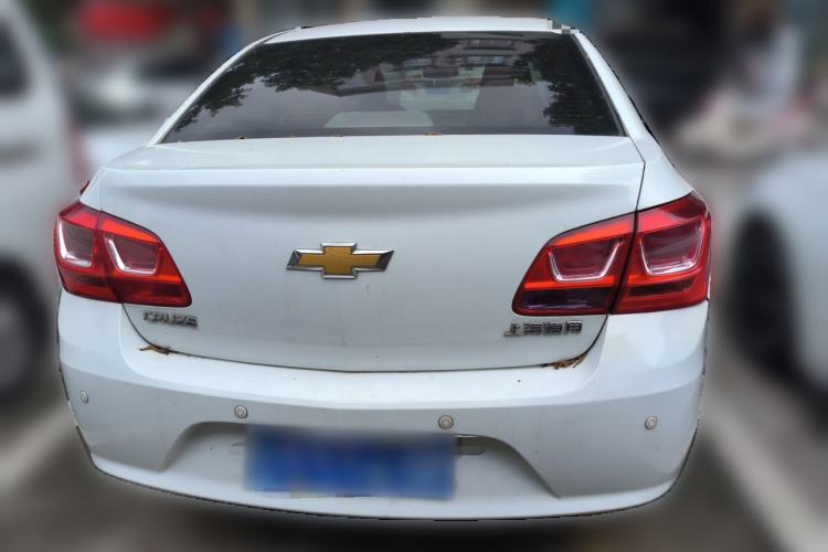 Used Chevrolet Cruze 2015 1.5L Classic SL MT Rear