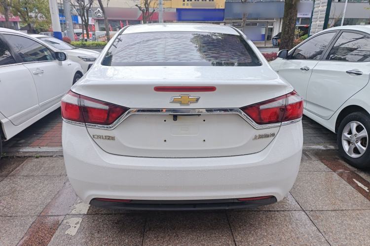 Used Chevrolet Cruze 2015 1.5L Automatic Fashion Navigation Edition Rear