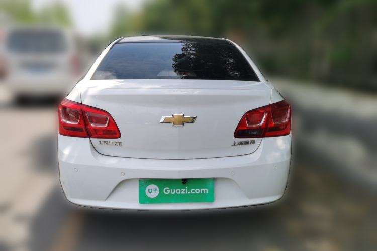 Used Chevrolet Cruze 2015 1.5L Classic SE MT Rear
