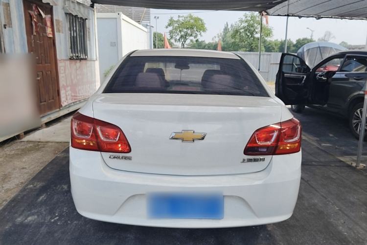 Used Chevrolet Cruze 2015 1.5L Classic SE MT Rear