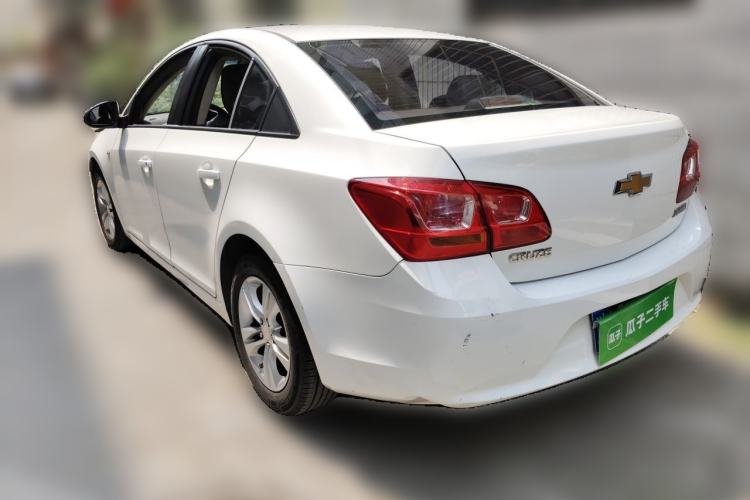 Used Chevrolet Cruze 2015 1.5L Classic SE MT Rear Left 45 Deg