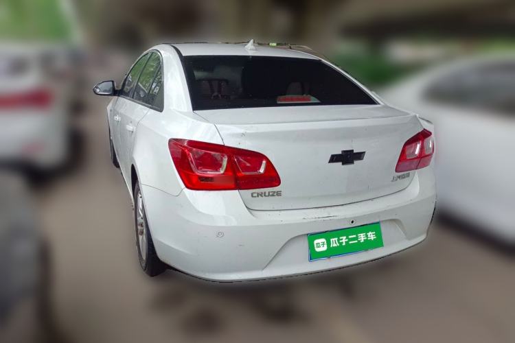 Used Chevrolet Cruze 2015 1.5L Classic SE MT Rear Left 45 Deg