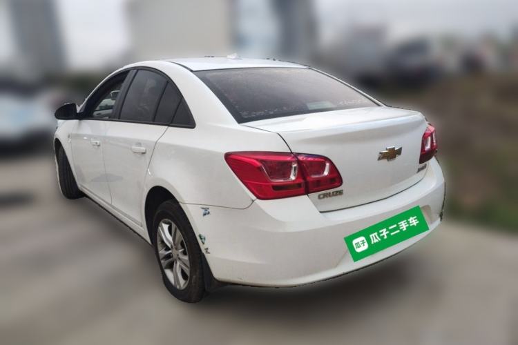 Used Chevrolet Cruze 2015 1.5L Classic SE MT Rear Left 45 Deg