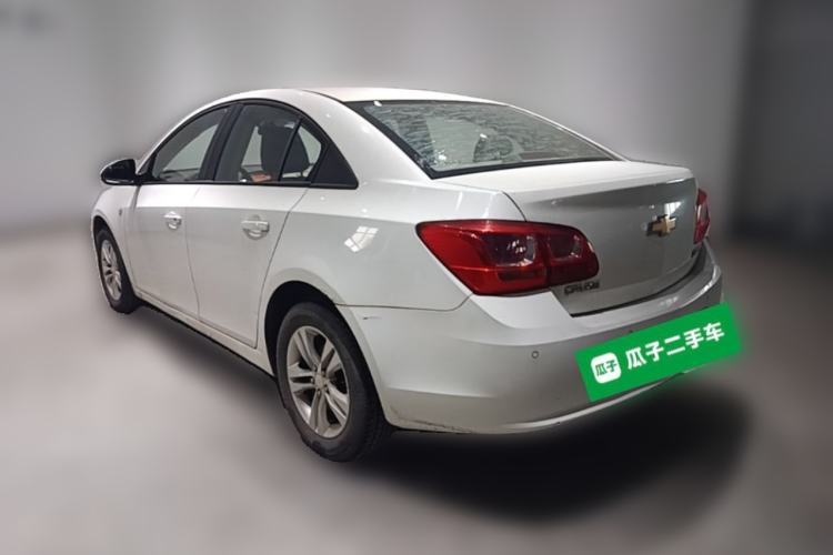 Used Chevrolet Cruze 2015 1.5L Classic SE AT Rear Left 45 Deg