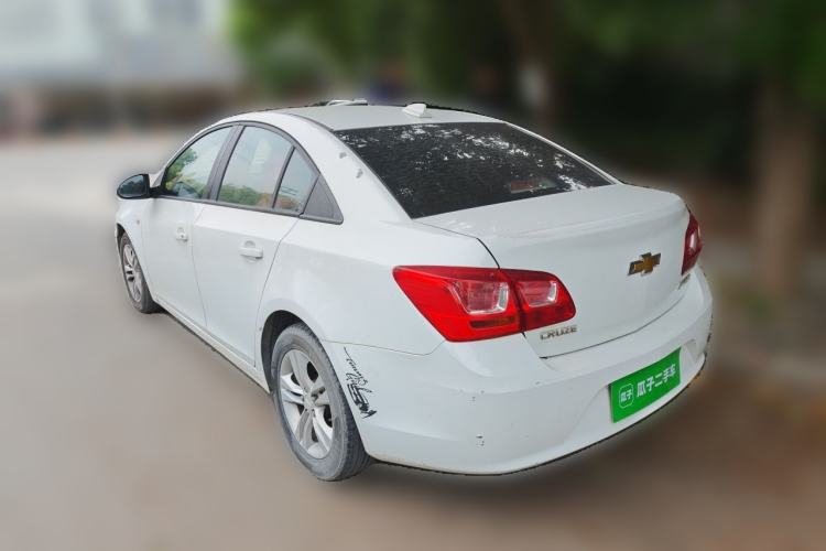Used Chevrolet Cruze 2015 1.5L Classic SE MT Rear Left 45 Deg