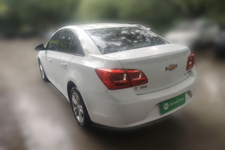 Used Chevrolet Cruze 2015 1.5L Classic SE AT Rear Left 45 Deg