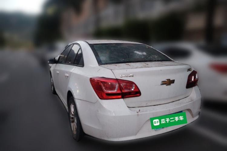 Used Chevrolet Cruze 2015 1.5L Classic SE MT Rear Left 45 Deg