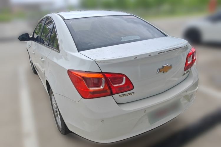 Used Chevrolet Cruze 2015 1.5L Classic SE AT Rear Left 45 Deg