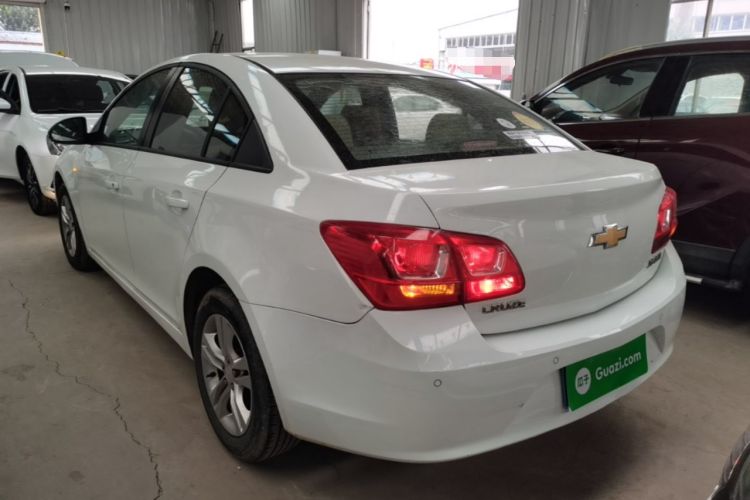 Used Chevrolet Cruze 2015 1.5L Classic SE AT Rear Left 45 Deg
