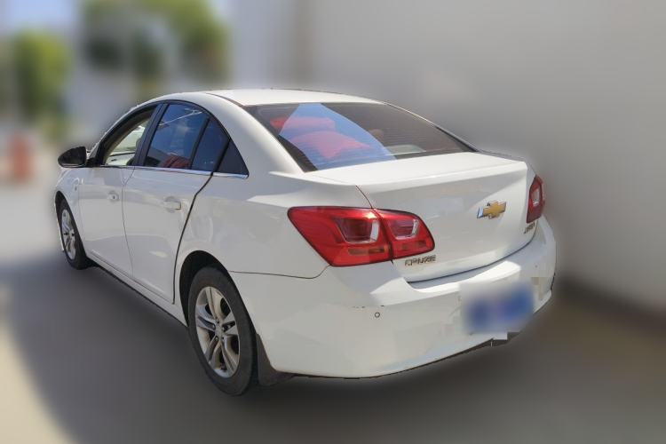 Used Chevrolet Cruze 2015 1.5L Classic SE AT Rear Left 45 Deg