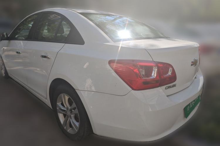 Used Chevrolet Cruze 2015 1.5L Classic SE MT Rear Left 45 Deg