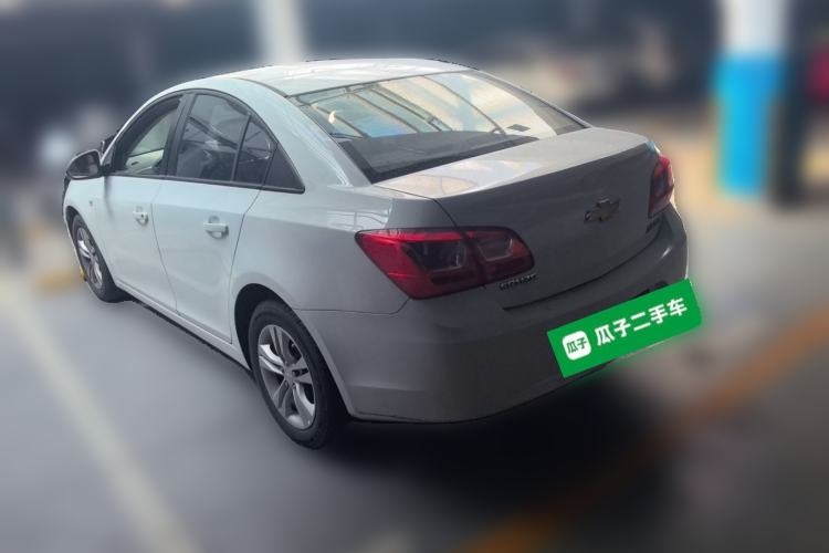 Used Chevrolet Cruze 2015 1.5L Classic SE MT Rear Left 45 Deg