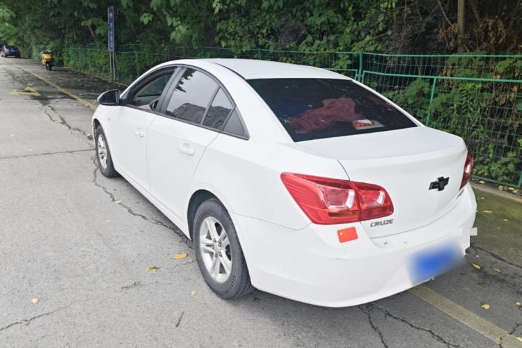 Used Chevrolet Cruze 2015 1.5L Classic SL MT Rear Left 45 Deg