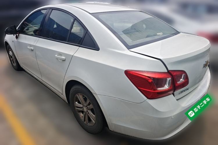 Used Chevrolet Cruze 2015 1.5L Classic SL MT Rear Left 45 Deg
