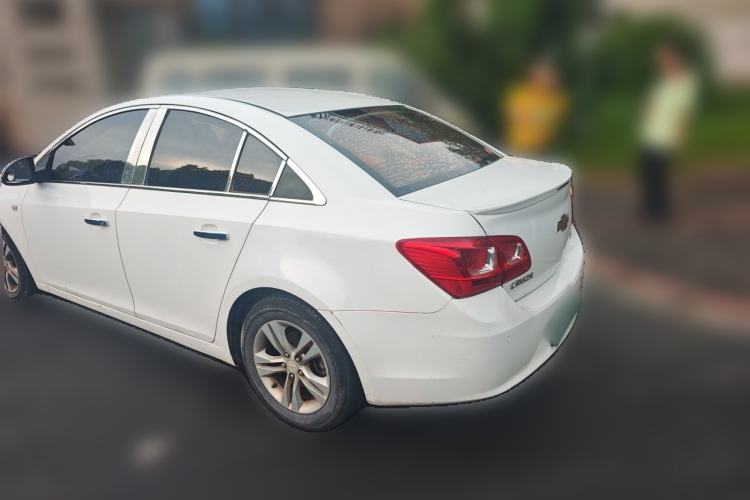 Used Chevrolet Cruze 2015 1.5L Classic SE MT Rear Left 45 Deg