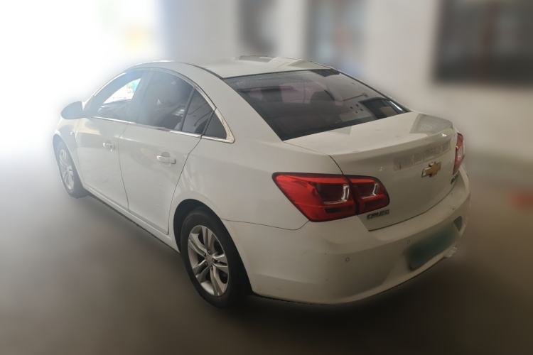 Used Chevrolet Cruze 2015 1.5L Classic SE AT Rear Left 45 Deg