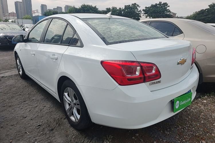 Used Chevrolet Cruze 2015 1.5L Classic SE MT Rear Left 45 Deg