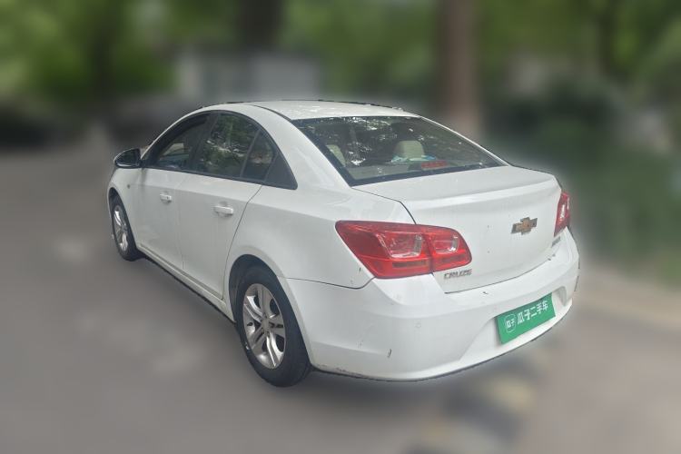Used Chevrolet Cruze 2015 1.5L Classic SE AT Rear Left 45 Deg