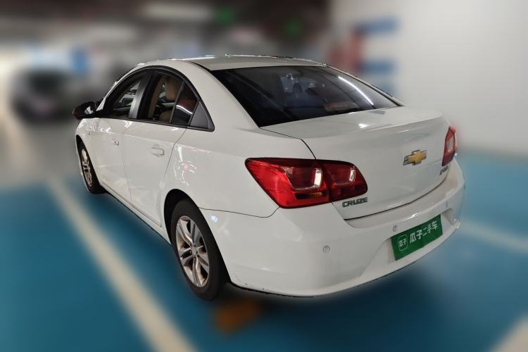 Used Chevrolet Cruze 2015 1.5L Classic SE MT Rear Left 45 Deg