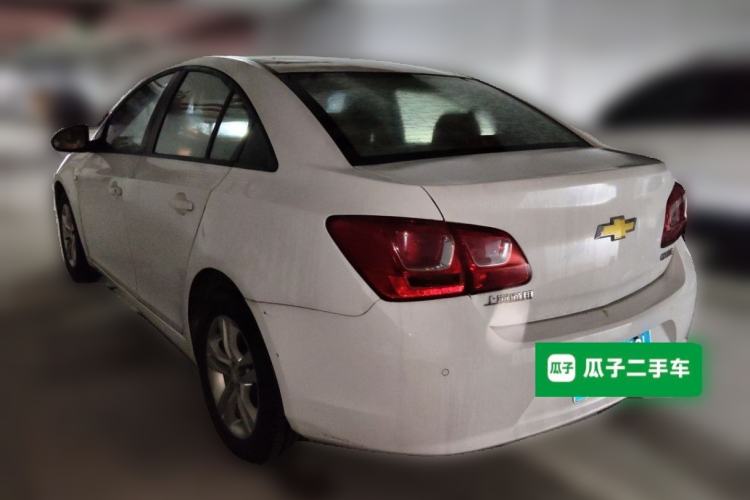 Used Chevrolet Cruze 2015 1.5L Classic SE AT Rear Left 45 Deg