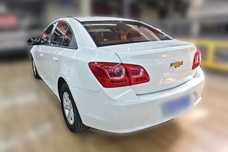Used Chevrolet Cruze 2015 1.5L Classic SL MT Rear Left 45 Deg