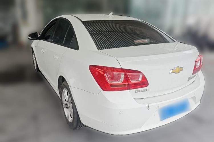 Used Chevrolet Cruze 2015 1.5L Classic SE AT Rear Left 45 Deg