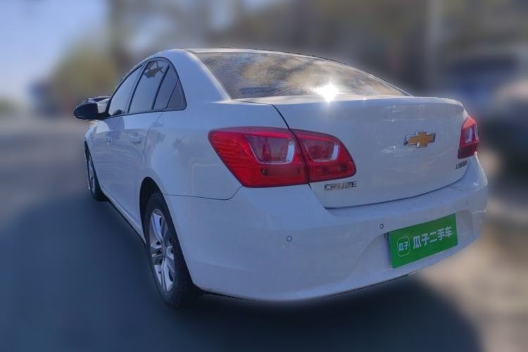Used Chevrolet Cruze 2015 1.5L Classic SE AT Rear Left 45 Deg