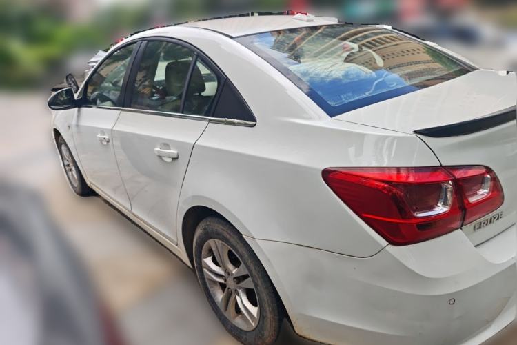 Used Chevrolet Cruze 2015 1.5L Classic SE AT Rear Left 45 Deg