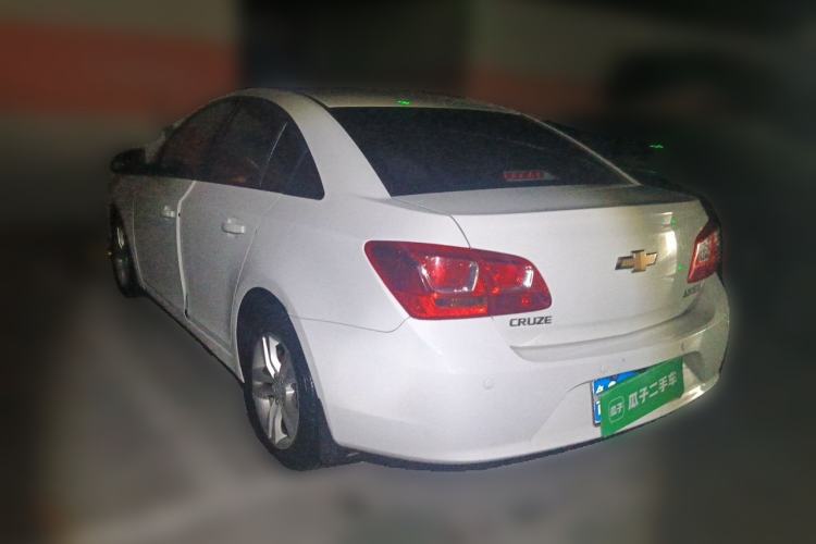 Used Chevrolet Cruze 2015 1.5L Classic SE MT Rear Left 45 Deg