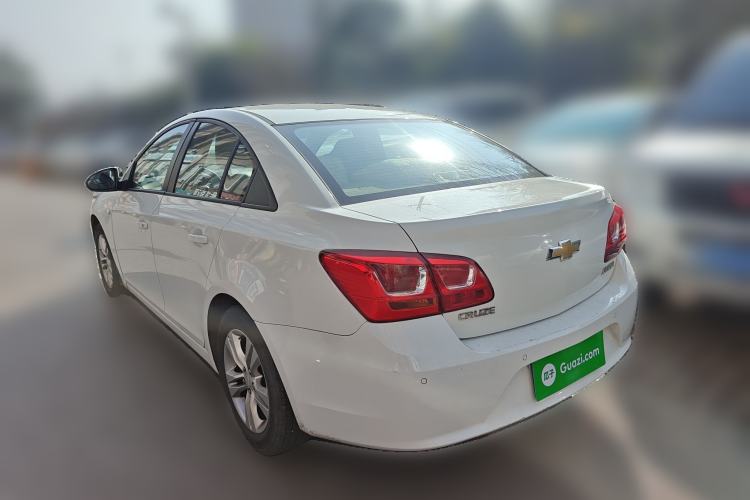 Used Chevrolet Cruze 2015 1.5L Classic SE AT Rear Left 45 Deg