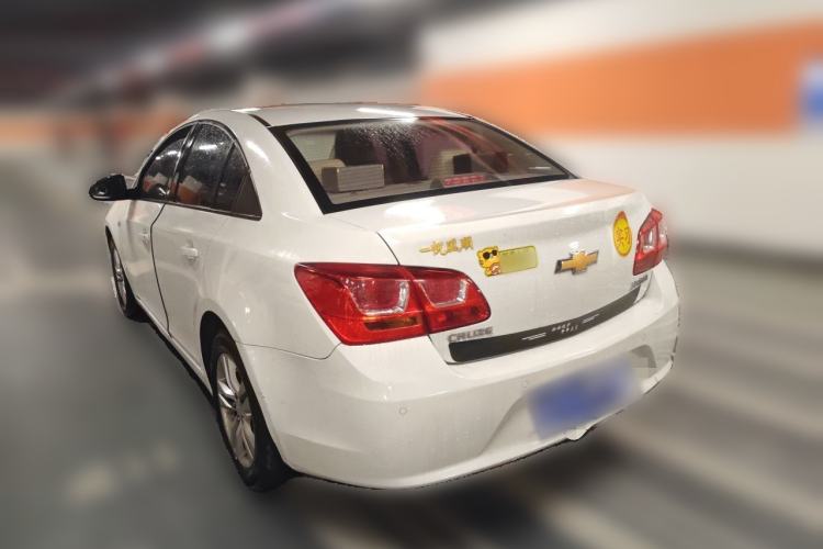 Used Chevrolet Cruze 2015 1.5L Classic SE AT Rear Left 45 Deg