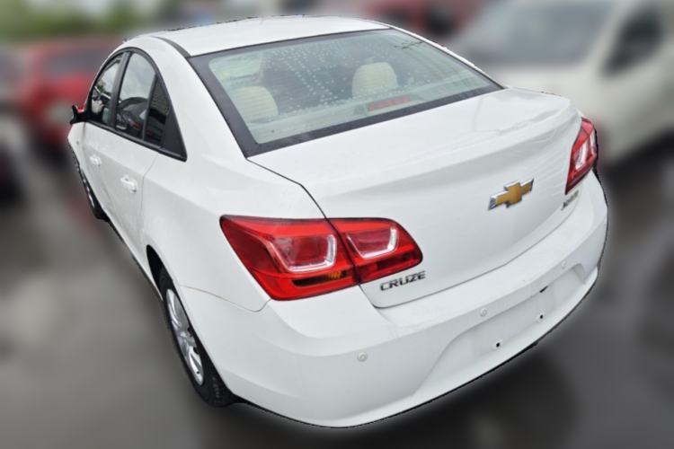 Used Chevrolet Cruze 2015 1.5L Classic SL MT Rear Left 45 Deg