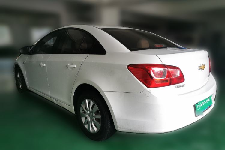 Used Chevrolet Cruze 2015 1.5L Classic SL MT Rear Left 45 Deg