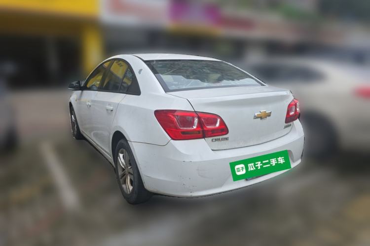 Used Chevrolet Cruze 2015 1.5L Classic SE MT Rear Left 45 Deg