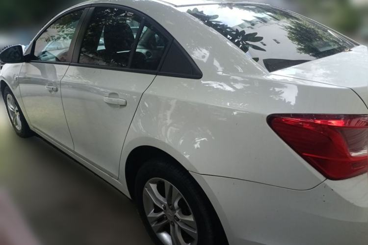 Used Chevrolet Cruze 2015 1.5L Classic SE MT Rear Left 45 Deg