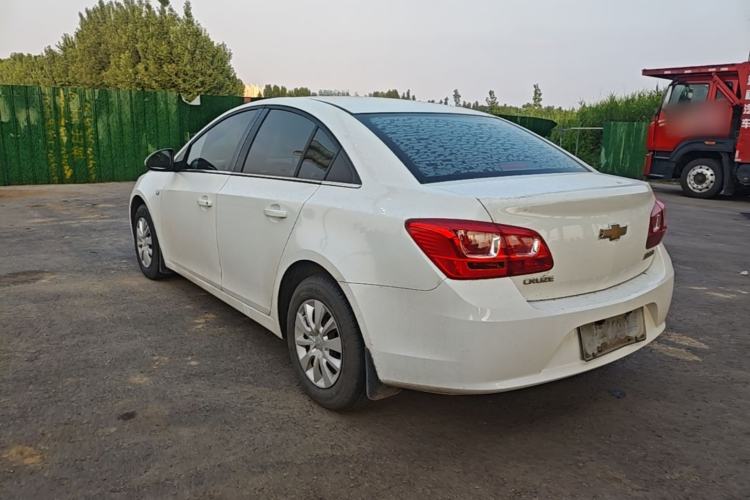 Used Chevrolet Cruze 2015 1.5L Classic SL MT Rear Left 45 Deg