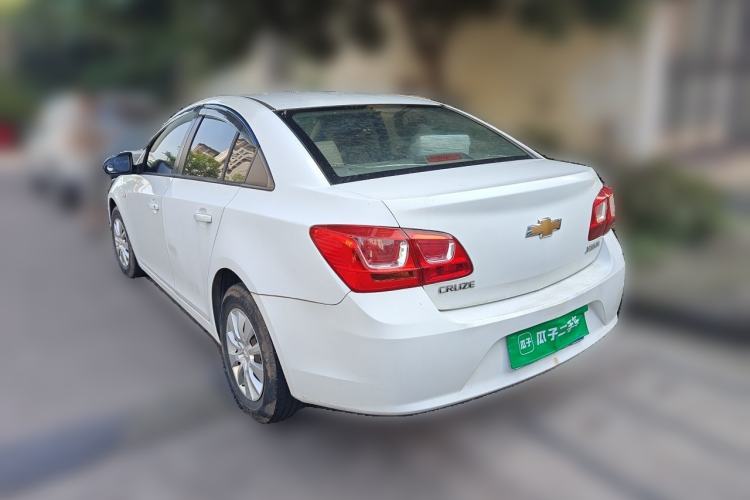 Used Chevrolet Cruze 2015 1.5L Classic SL MT Rear Left 45 Deg