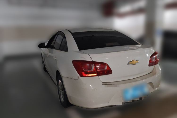 Used Chevrolet Cruze 2015 1.5L Classic SL MT Rear Left 45 Deg