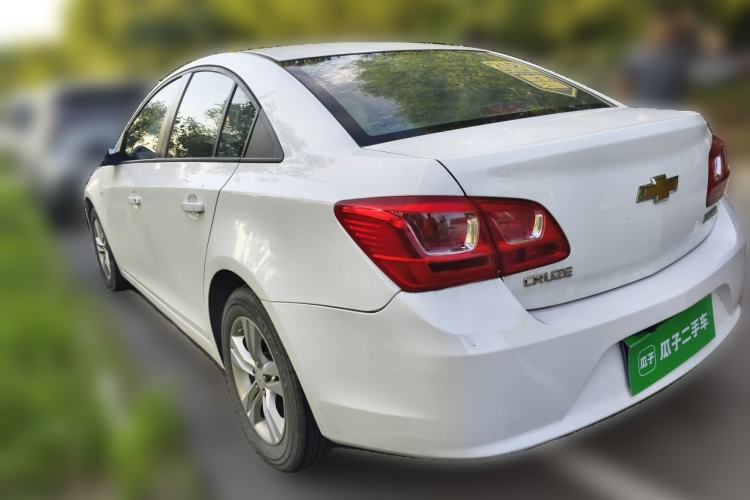 Used Chevrolet Cruze 2015 1.5L Classic SE MT Rear Left 45 Deg