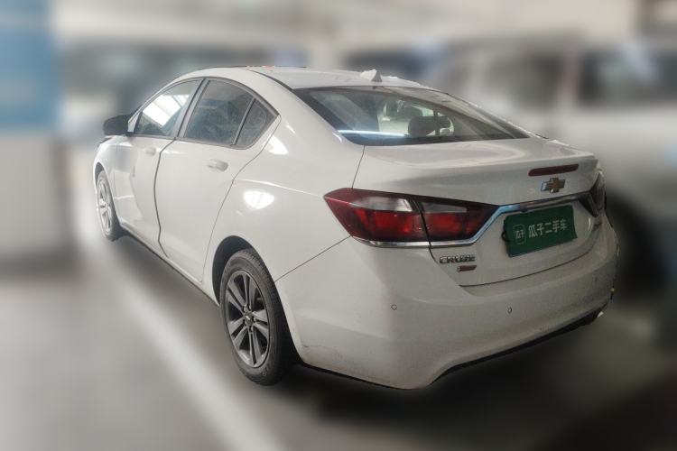 Used Chevrolet Cruze 2015 1.4T DCG Luxury Edition Rear Left 45 Deg