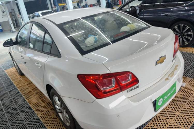 Used Chevrolet Cruze 2015 1.5L Classic SE AT Rear Left 45 Deg